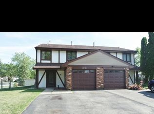 1701 De Forest Ln, Hanover Park, IL 60133