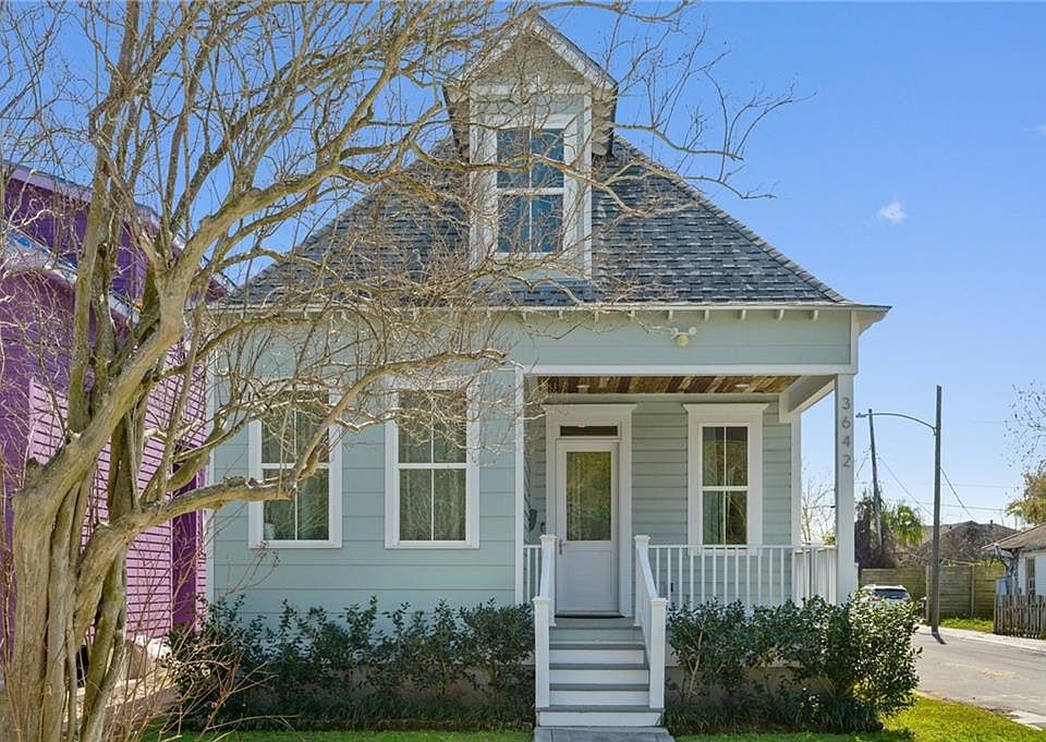1st image of 3642 Trafalgar St