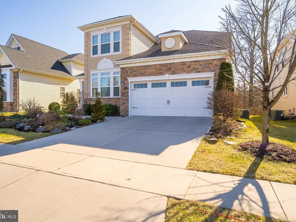 61 Davinci Dr, Monmouth Junction, NJ 08852