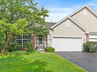 1481 Waterside Dr, Dekalb, IL 60115
