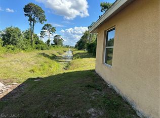 846/848 Grant Blvd, Lehigh Acres, FL 33974