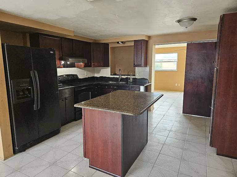 4912 Picture Ave — Photo 13