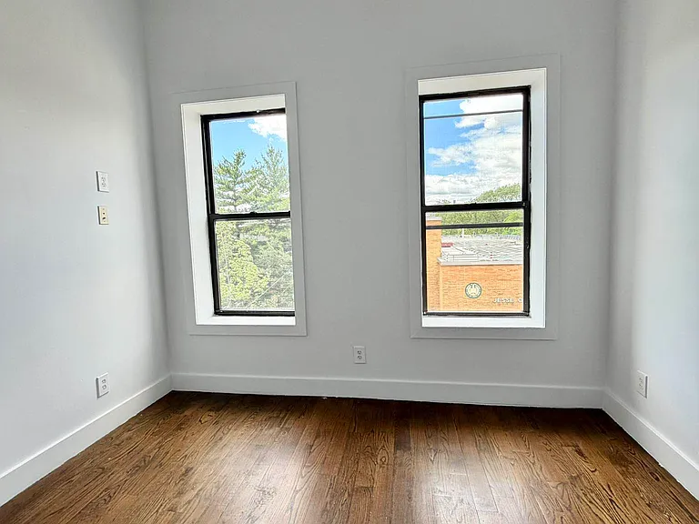 63 Malcolm X Blvd #4A — Photo 9
