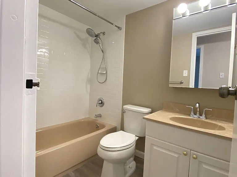 4000 Gypsy Ln #520 — Photo 16