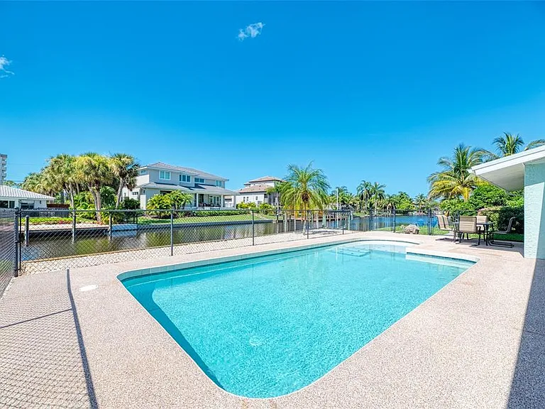 5577 Contento Dr — Photo 1