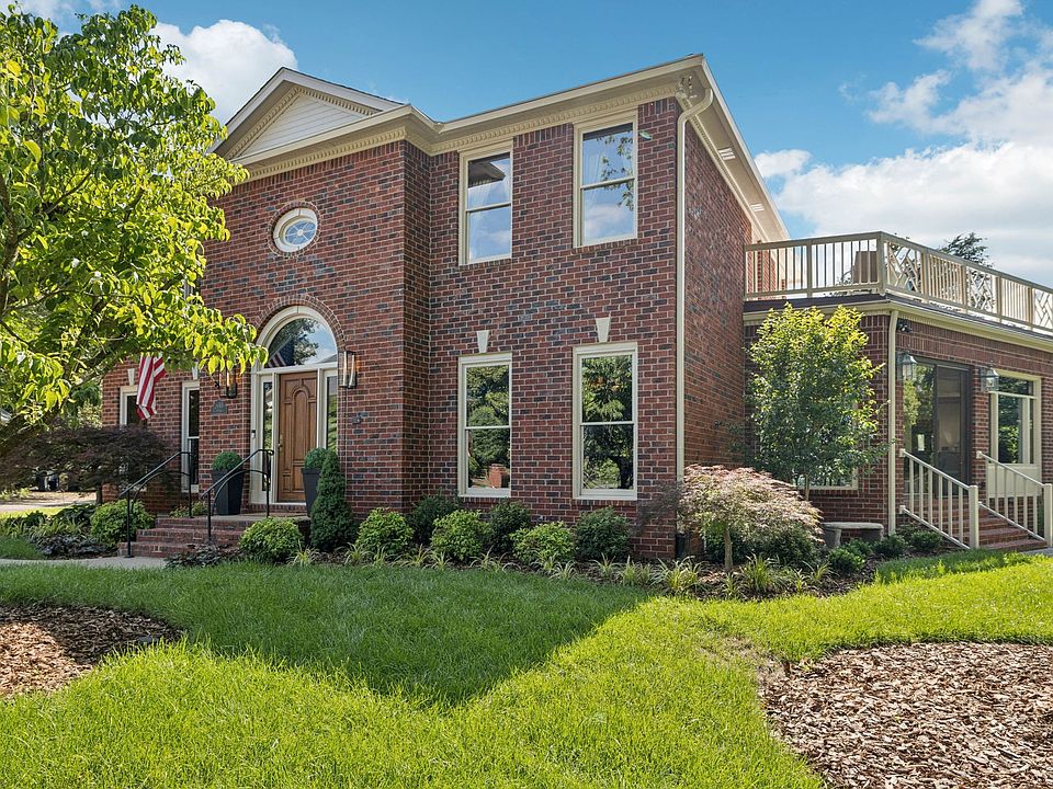 1st image of 2643 Chatham Ct