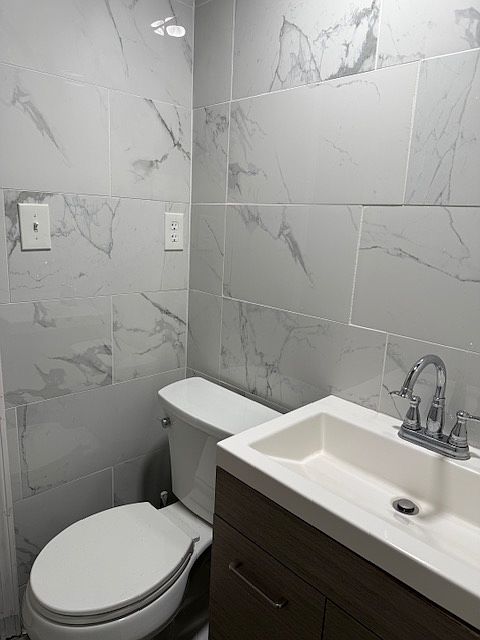 2nd image of 3098 Hathaway Ct