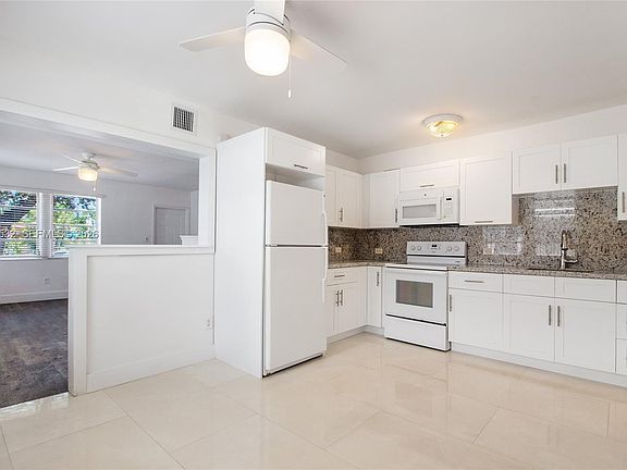 2nd image of 2352 SW 26th Ln