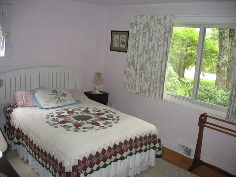 27 Magean St — Photo 7