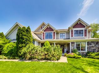 1117 S Elmhurst Rd, Wheeling, IL 60090