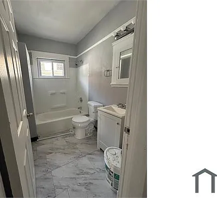 671 E 128th St #1 — Photo 7