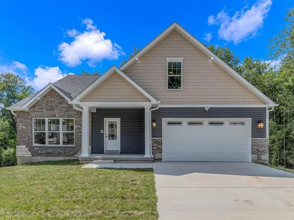 375 Westglen Village Dr, Ballwin, MO 63021