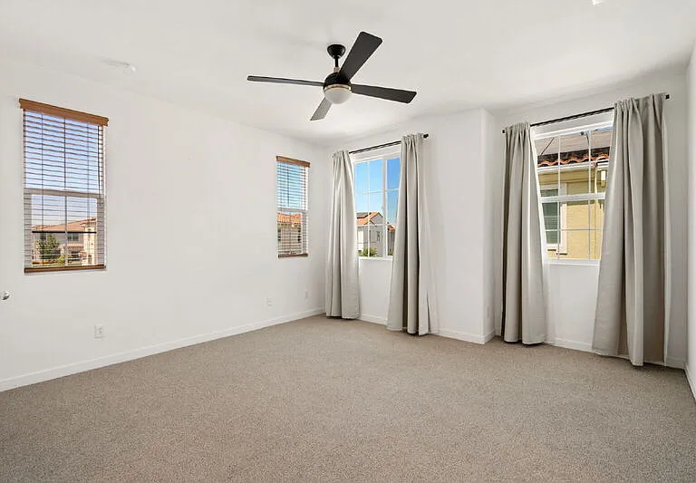 5301 E Commerce Way #43104 — Photo 11