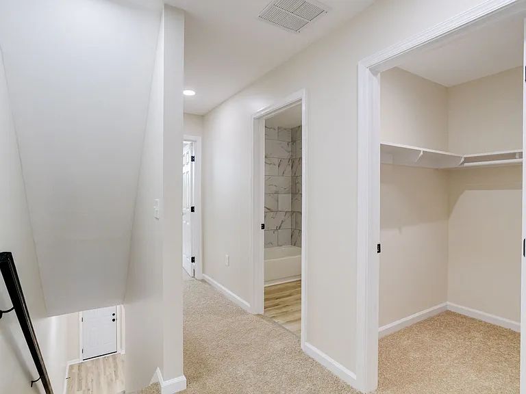 2702 Beryl Ave — Photo 13