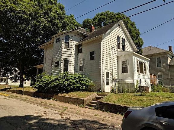 2nd image of 1124 Mulberry Ave
