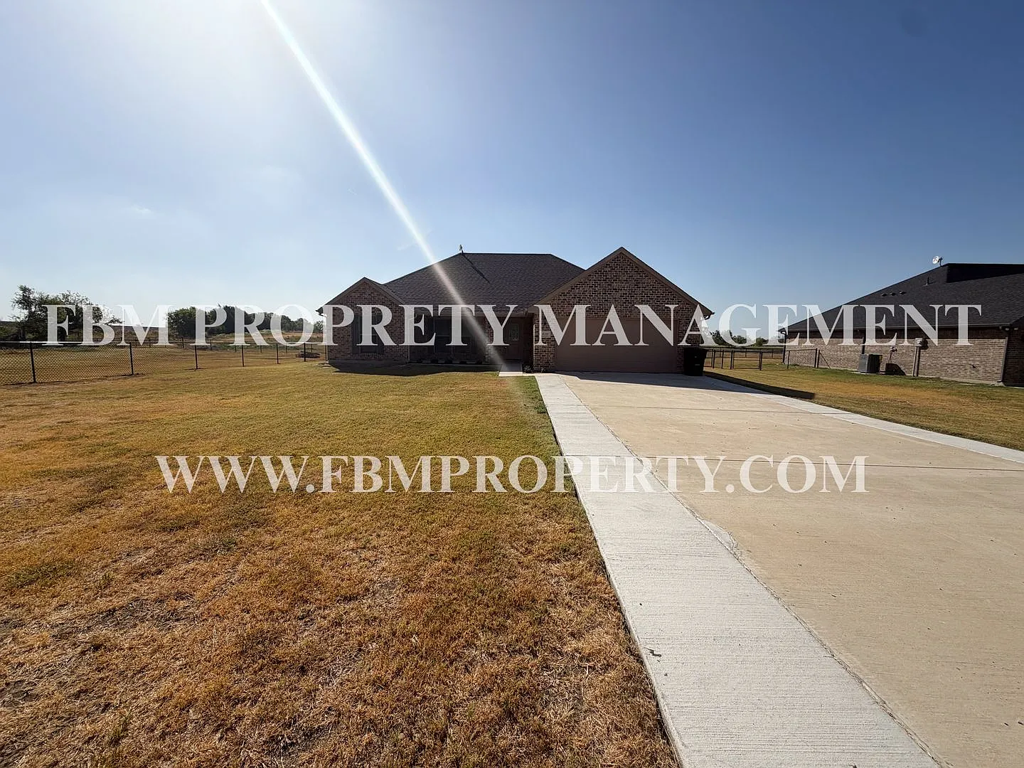 410 Krajca Rd - Amazing 3 Bedroom, 2 bathroom Home in Bardwell, TX! — Photo 2