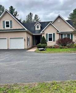 30 Summit Dr, Peru, NY, 12972