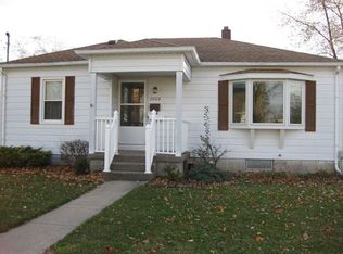 2008 Fremont Ave, Bay City, MI 48708