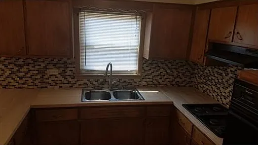 3 bed, 1000 sqft, $1,650 — Photo 4