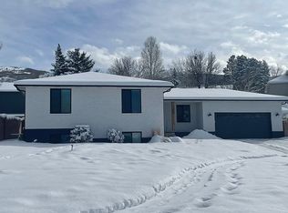 269 S Shari Cir, Bountiful, UT 84010