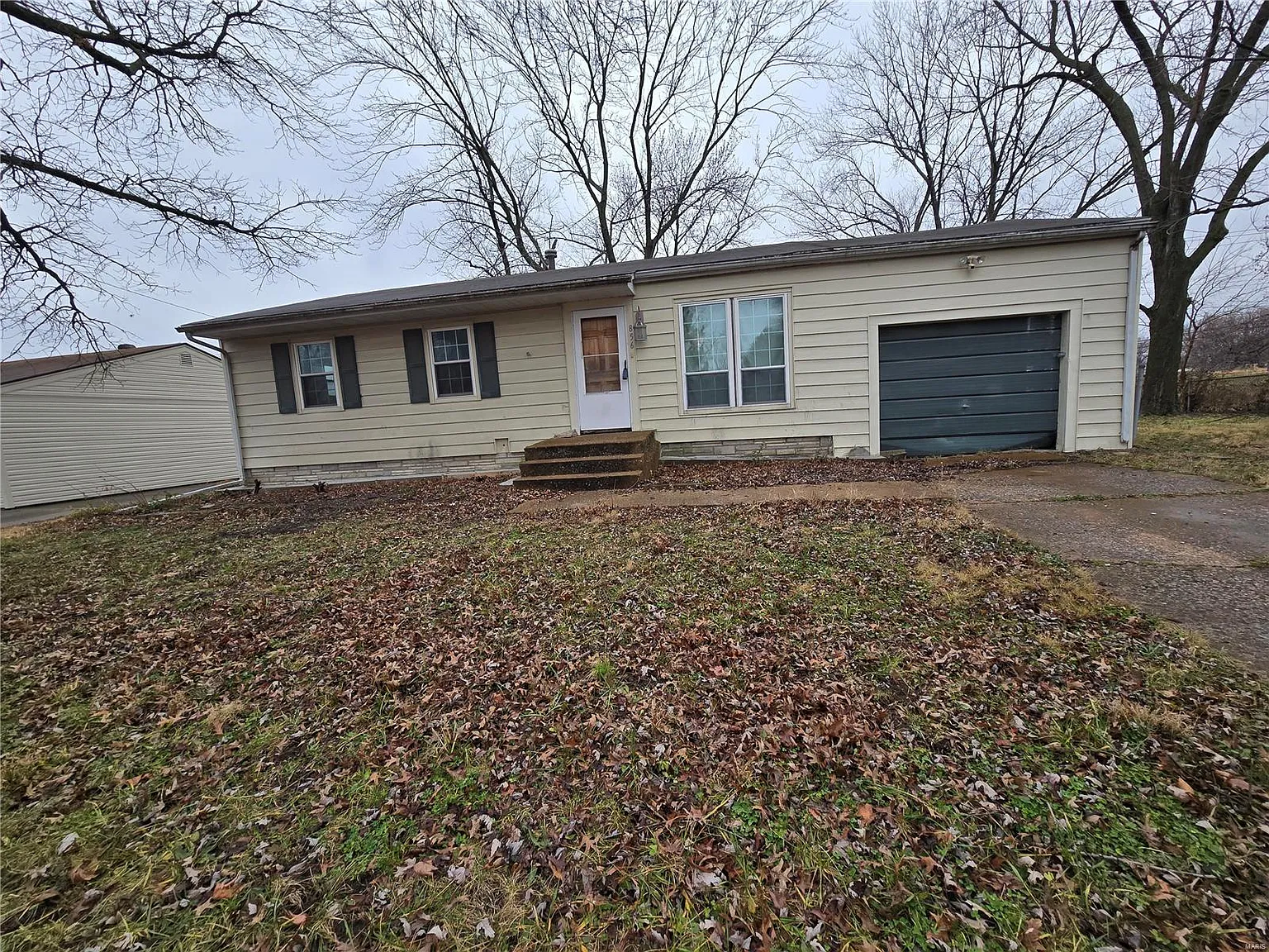 856 Saint Benedict Dr photo 1