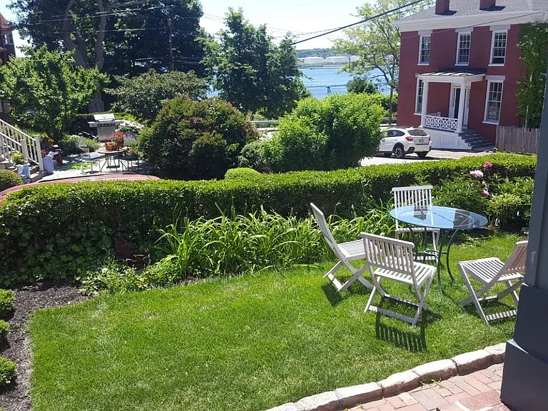 7 Atlantic St #1 — Photo 2