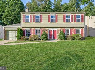 4322 Stream Bed Way, Alexandria, VA 22306