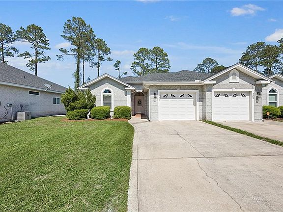 3rd image of 421 Eagle Blvd