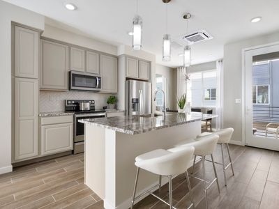 460 Sentinel Dr, Alameda, CA, 94501
