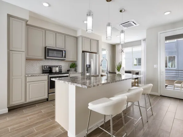 460 Sentinel Dr, Alameda, CA 94501