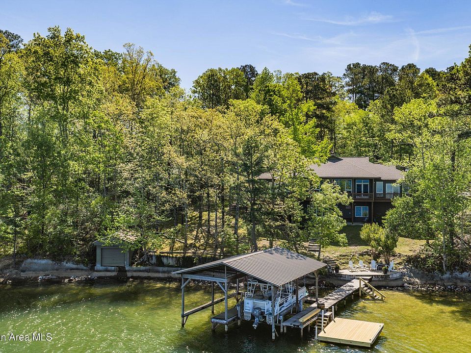 1st image of 451 Hagan Rd
