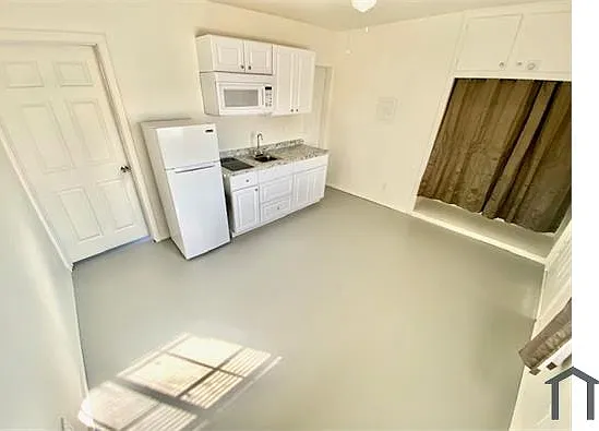 1 bed, 300 sqft, $1,645 — Photo 4