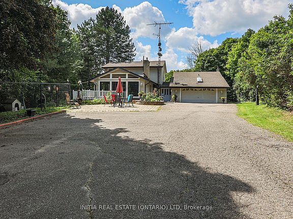 2nd image of 16030 Humber Station Rd