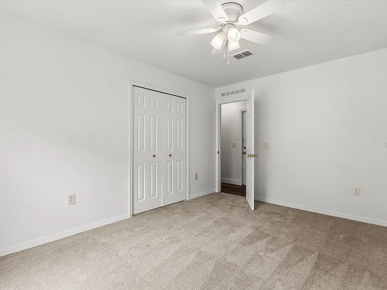 1500 Daybreak Dr — Photo 24