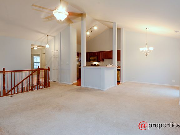 Living Room / Dining Room