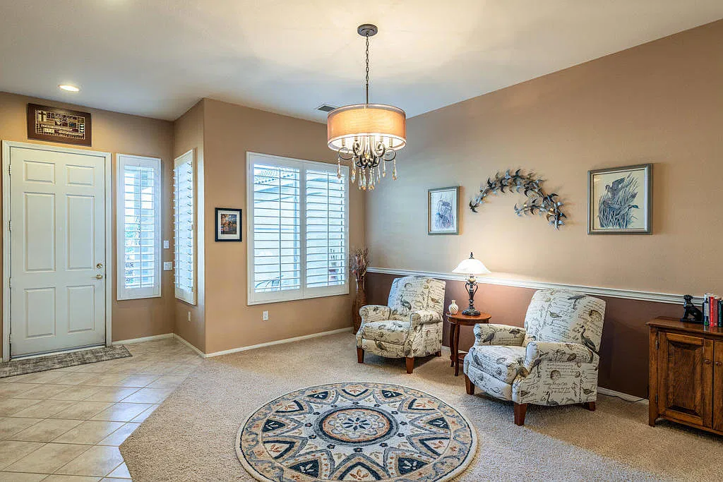 2 bed, 2.5 bath, 2172 sqft, $4,200 — Photo 4