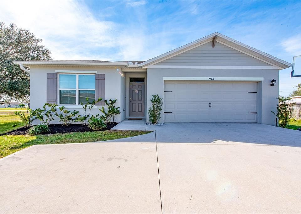 1st image of 981 Alsace Dr