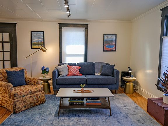 5th image of 215 Lewis St #A