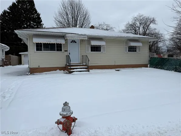 3749 W 104th St, Cleveland, OH 44111