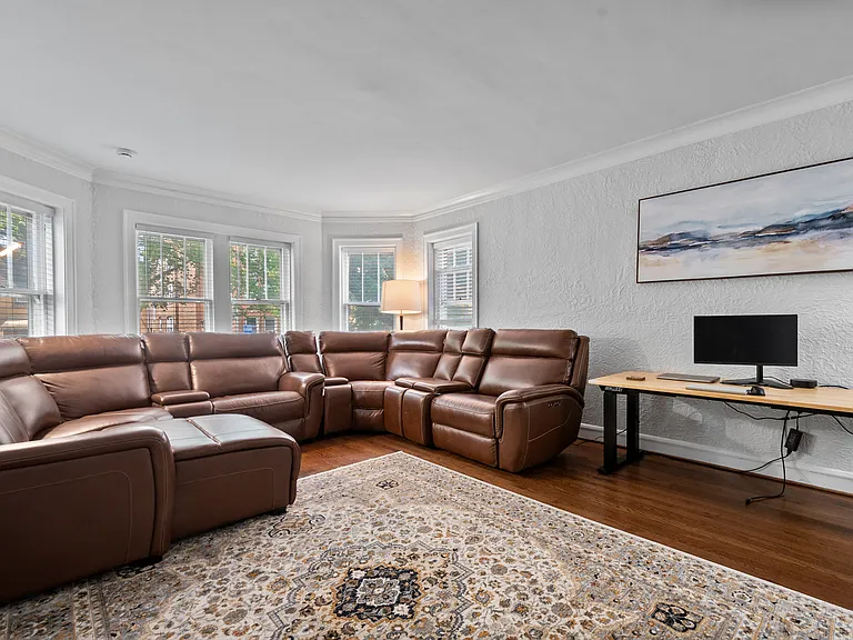 5507 N Artesian Ave #1 — Photo 6