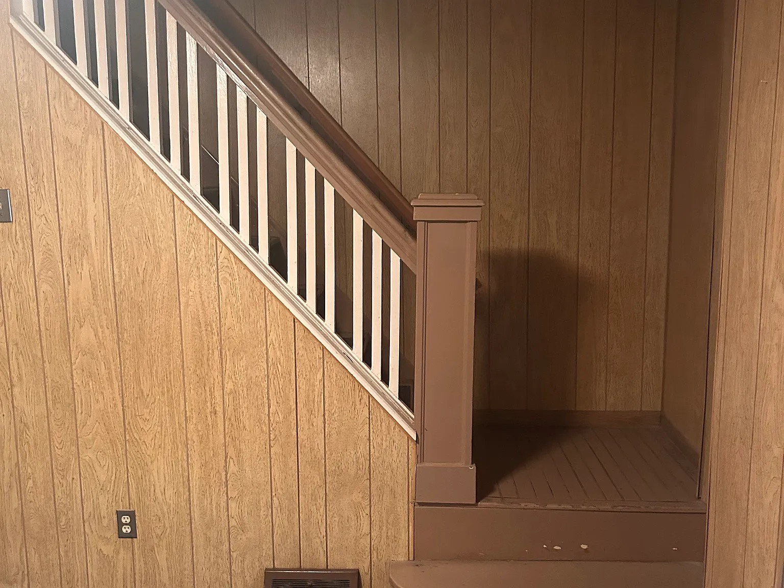 1 bed, 1200 sqft, $1,100 — Photo 3