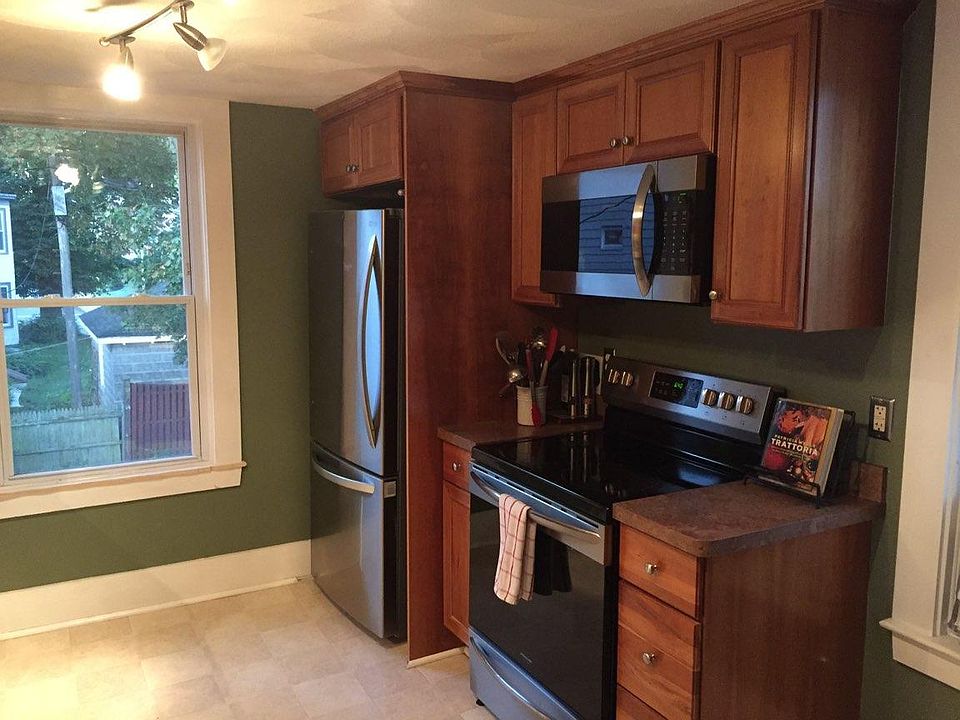 9 Bay St Beverly MA Zillow