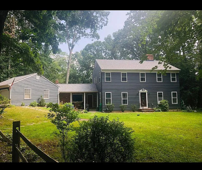 4 bed, 2.5 bath, 2712 sqft, $3,000 — Photo 3