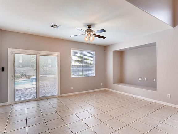 4th image of 9012 Meisenheimer Ave