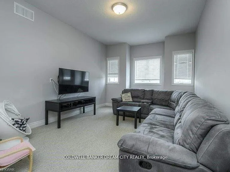 235 Birkinshaw Rd — Photo 6