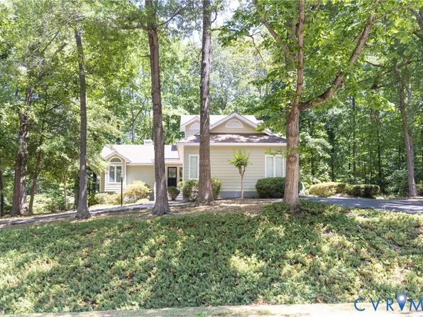 751 Blakeston Dr, North Chesterfield, VA 23236