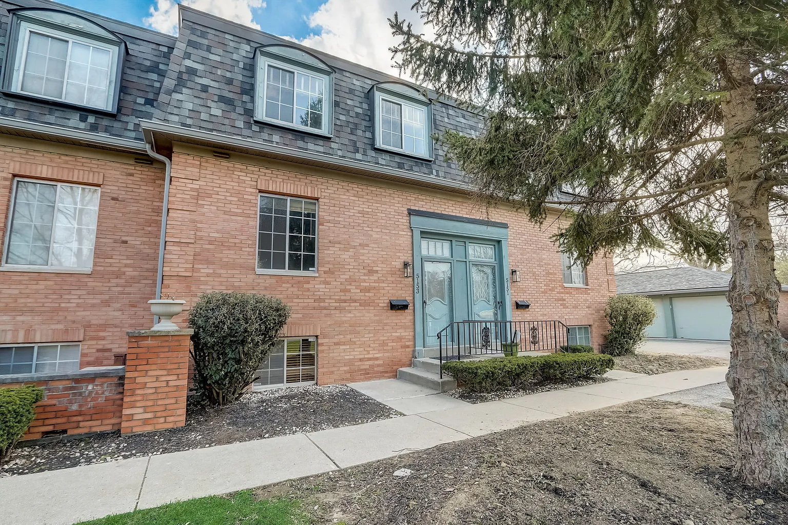5153 N Arlington Ave #F photo 1