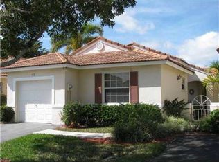 652 NW 173rd Ter, Pembroke Pines, FL 33029