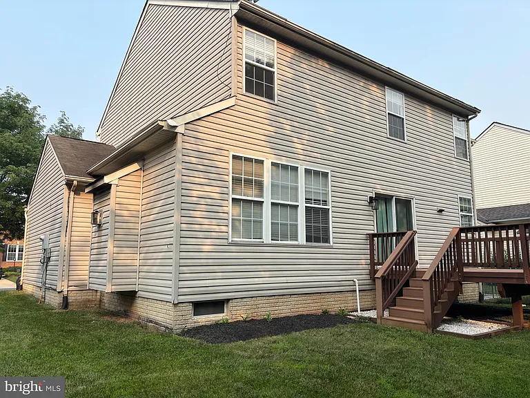 44331 Ladiesburg Pl — Photo 2