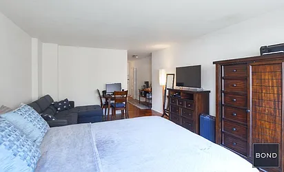 Rented by Bond New York